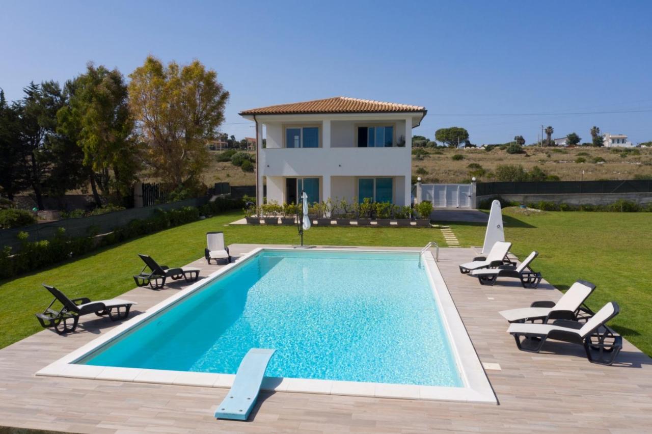 Villa Zaffiro Szirakúza Kültér fotó